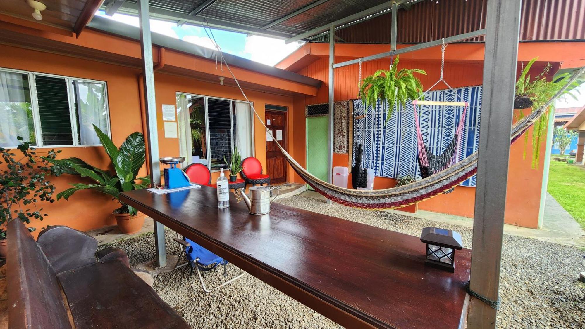 Alojamientos N&S La Fortuna Habitación foto